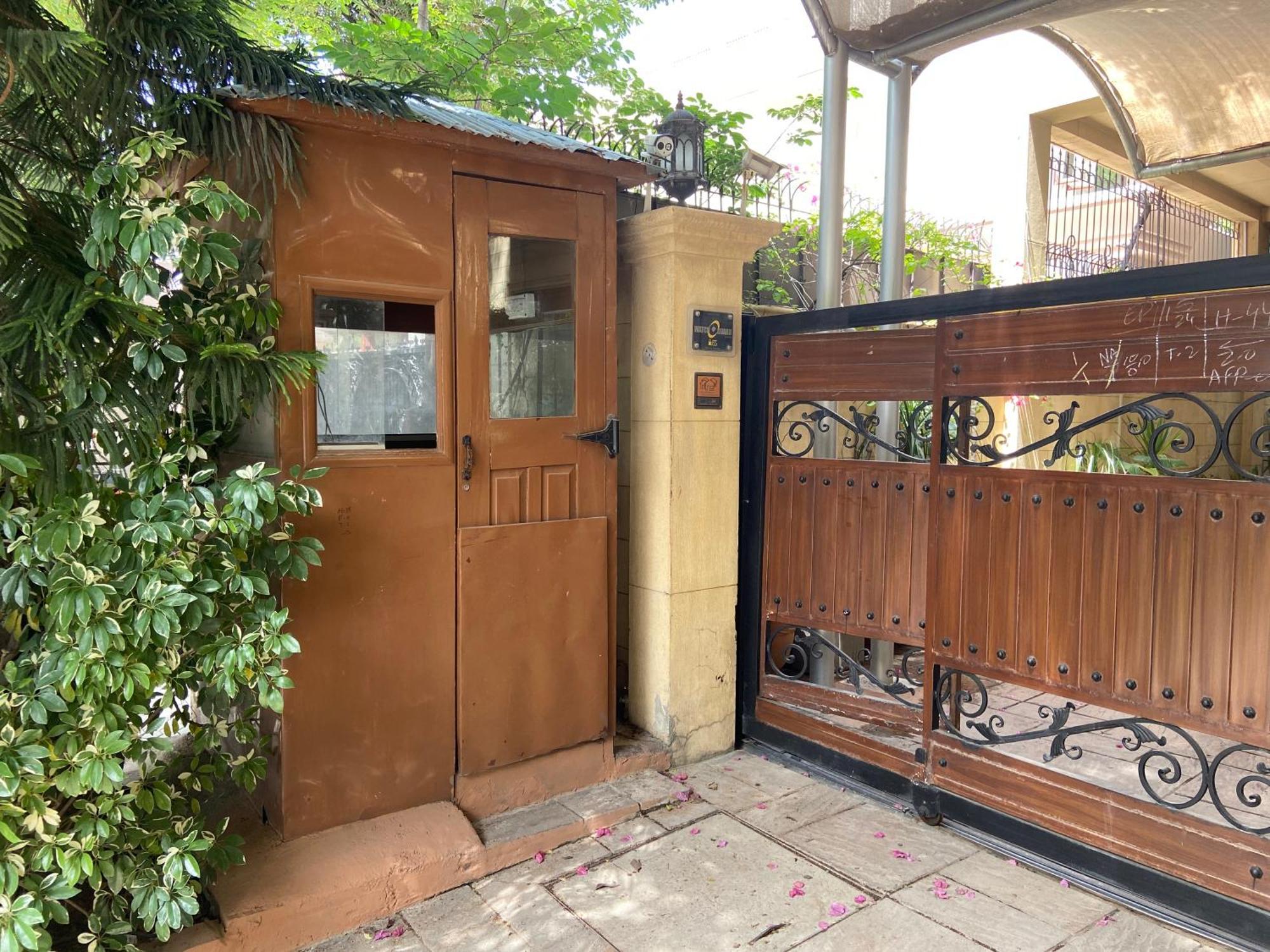 E Lodge Islamabad Exterior foto